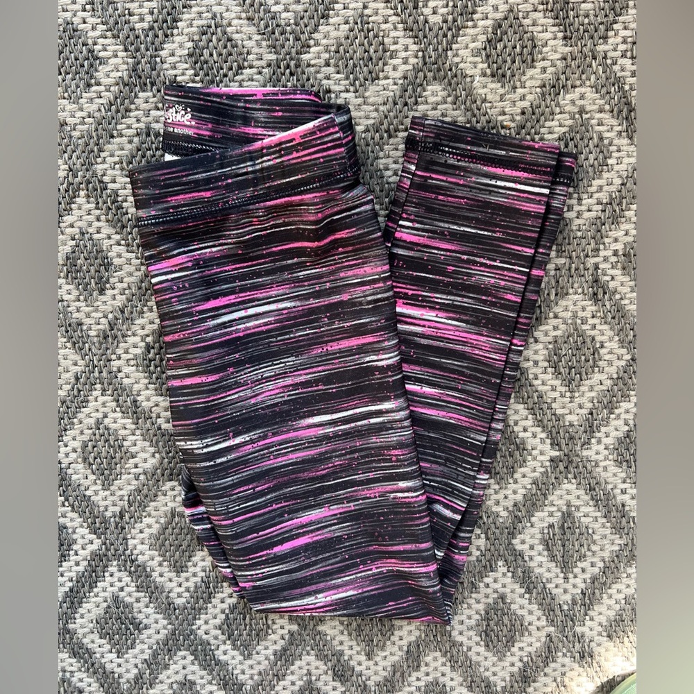 Girls Justice activewear leggings size 7